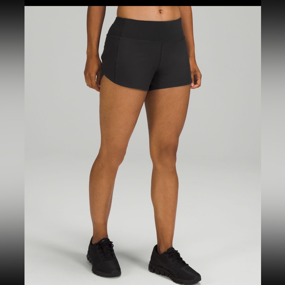 Lululemon Speed Up Mid-Riae lined short 4”